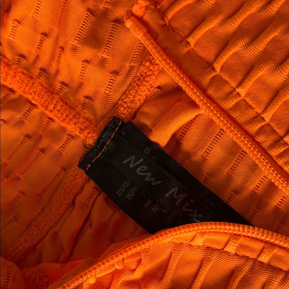 Bright Orange Set Textured Hoodie Jacket Leggings 🧡 - Picture 7 of 12
